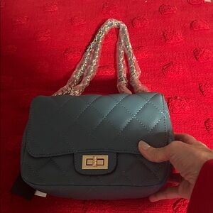 Elegant Blue Quilted Shoulder Bag